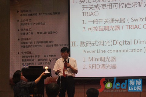 �{(di��o)��