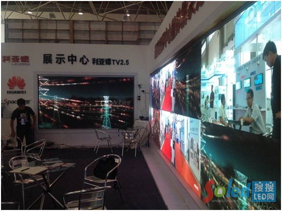 �{(di��o)��