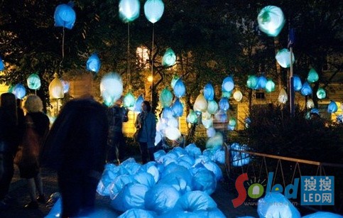 072001_2345���D��