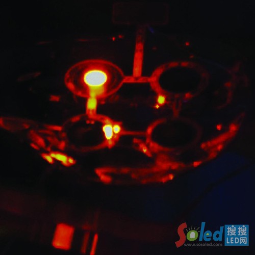 �����е�3D��ӡQD-LED�ĵͷֱ��ʈD��