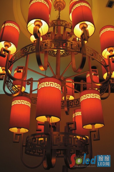 2014�ﶬ�����������څ��