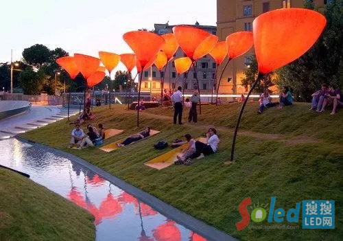 ���Ɨ��~��������