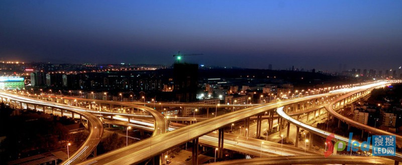 LED���������Ј��F(xi��n)����R������(zh��n)