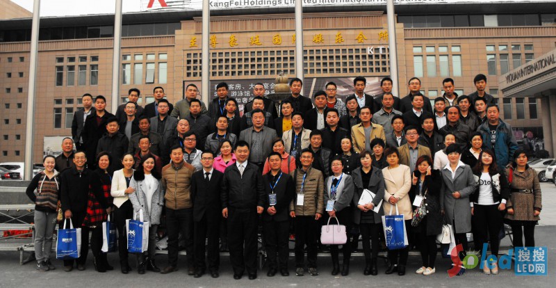 ���օ���(hu��)�ˆT��Ӱ