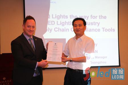 �V������չ