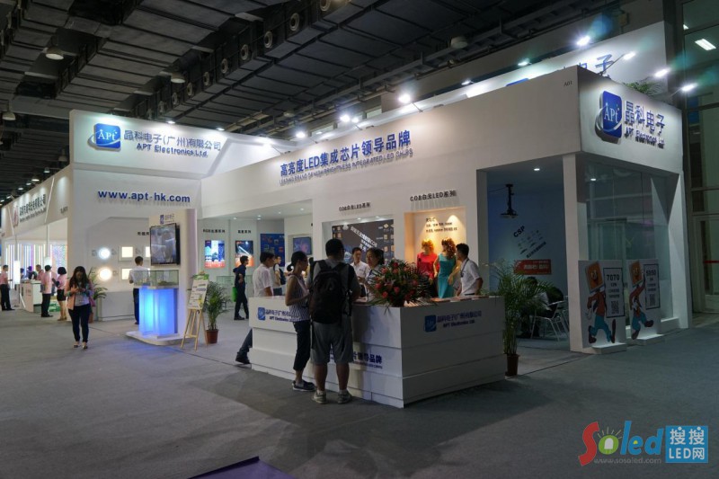 �������չλ