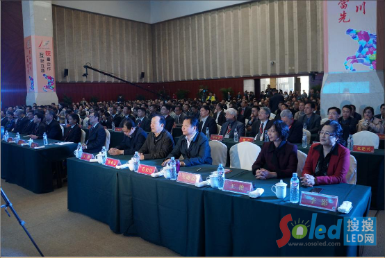 LED����朴�����h���14