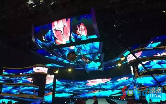 1200m&sup2; LED������������u���C����Y�^�����_