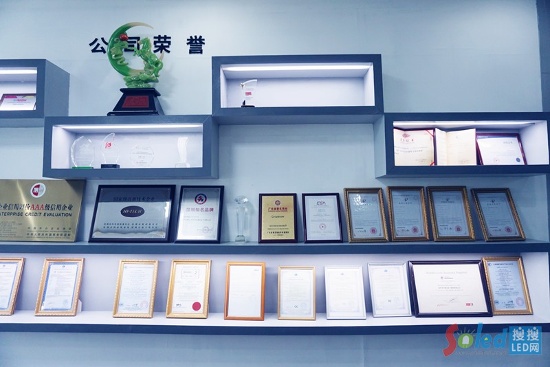 �s�u(y��)��