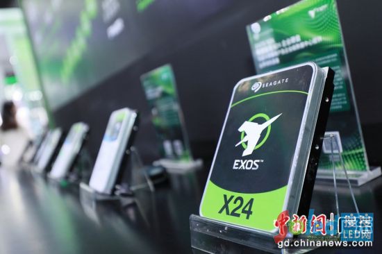 ϣ���y��ϵ��Exos X24Ӳ�P��ϣ�ݿƼ� ���D